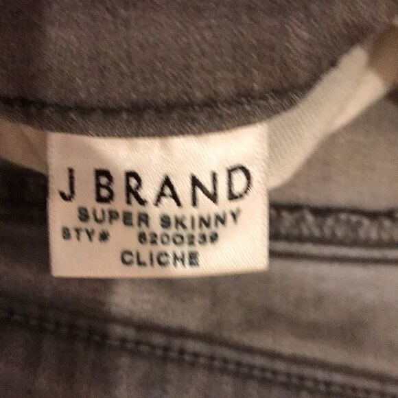 J Brand Super Skinny ”Cliché” Light Gray Denim Jeans - Picture 12 of 16
